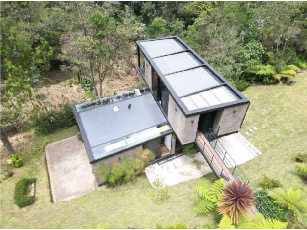 F0374. Vendo! Casa finca de lujo sector Escobero, Envigado — foto 2