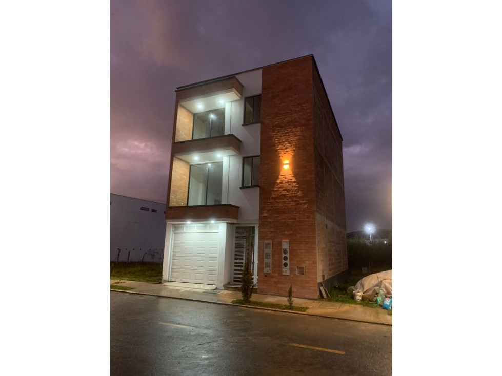 A0594.Apartamento segundo piso para estrenar en La Unión, Antioquia 
