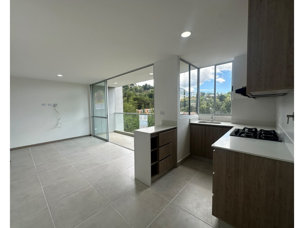 A0620.Apartamento tercer nivel con 64mt2 en unidad cerrada de La Ceja