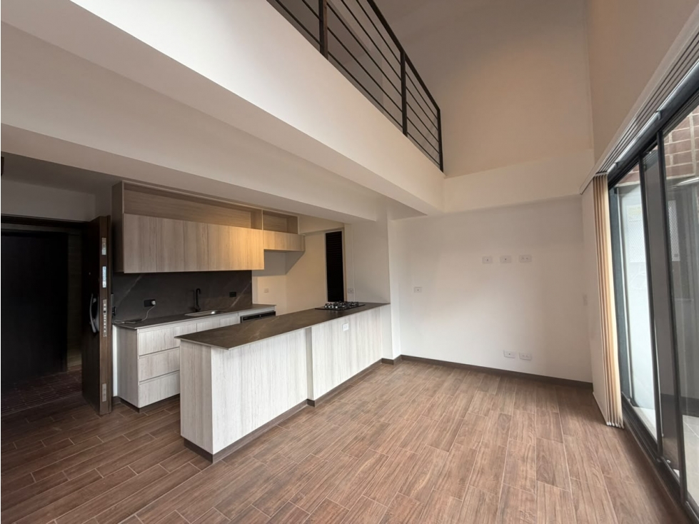 T0922. Apartamento dúplex de 110mt2 en unidad cerrada de El Retiro
