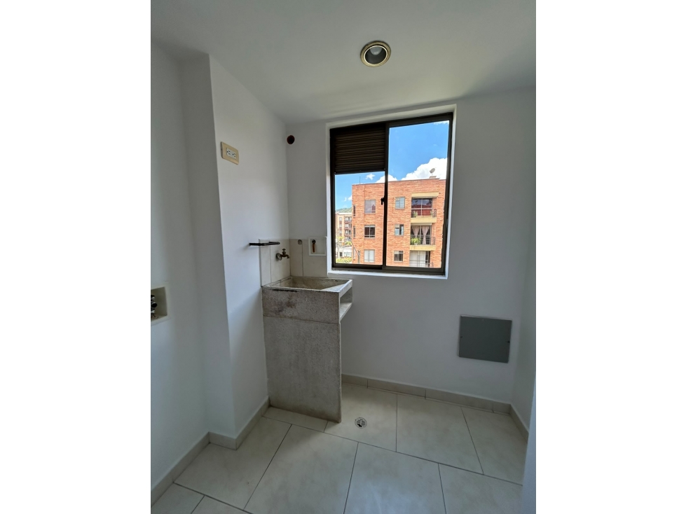 A0641. Apartamento tercer nivel con excelente ubicación en La Ceja — foto 6