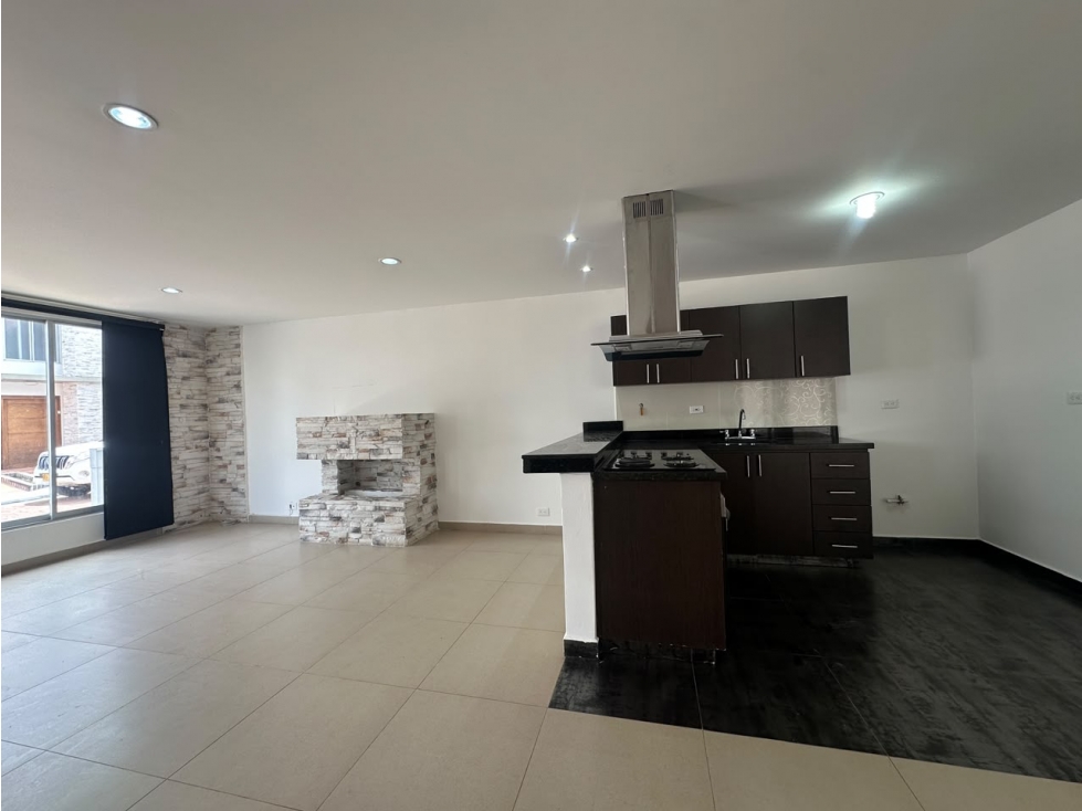 C0482. Casa unifamiliar de 160mt2 en unidad cerrada en La Ceja