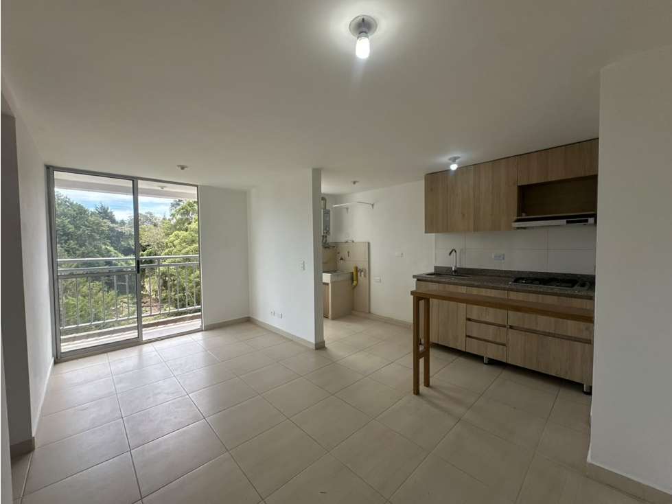 A0644. Apartamento de 48mt2 con excelente ubicación en Rionegro