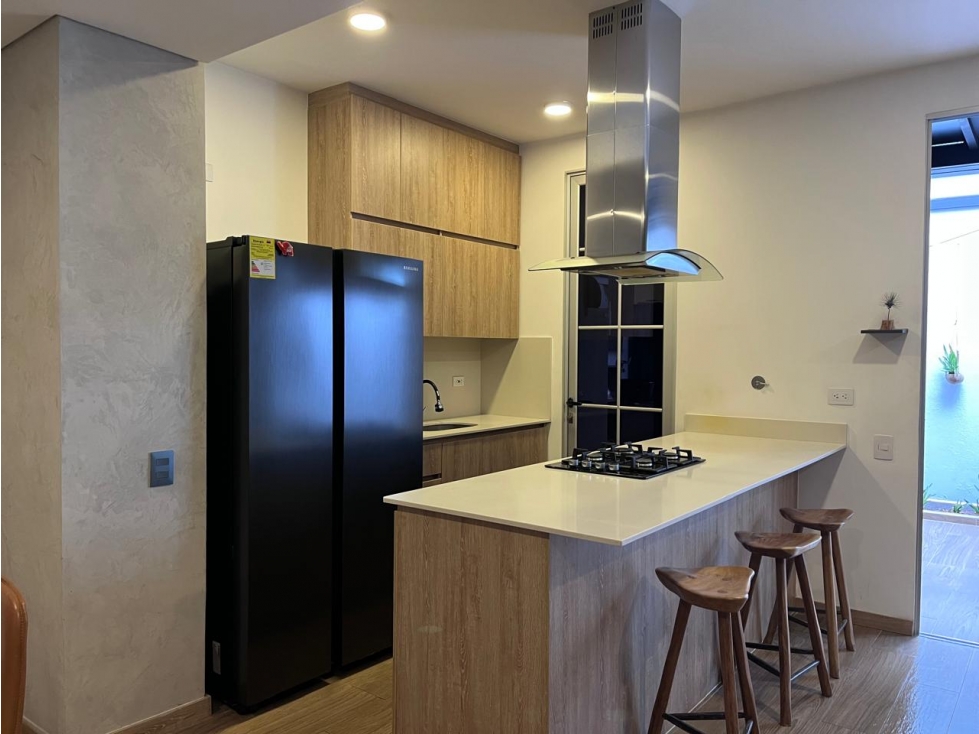 C0484. Casa unifamiliar 150mt2 en unidad cerrada con piscina La Ceja