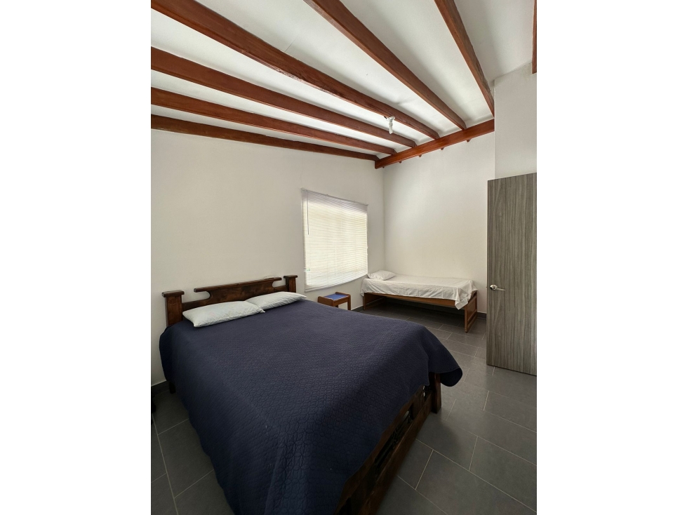 F0303. VENDO! Finca con hermosos acabados y piscina en Sopetran — foto 4