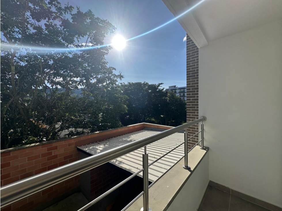 A0546.VENDO! Apartamento con ascensor y cuarto util La Ceja — foto 4