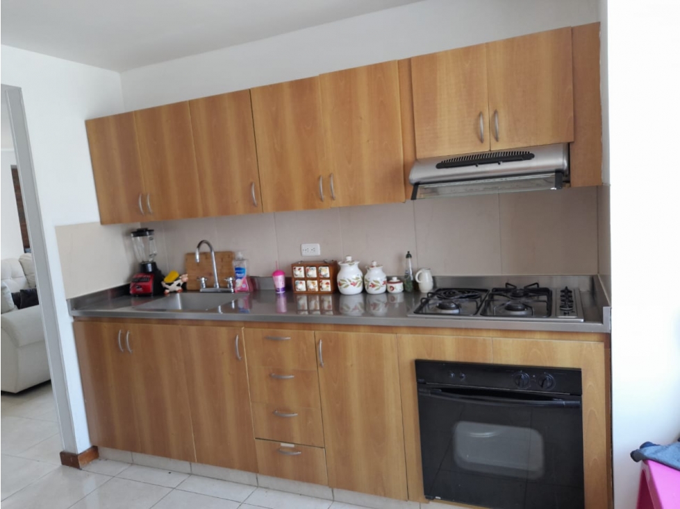 A0375. Apartamento en unidad cerrada y acabados modernos Rionegro — foto 3
