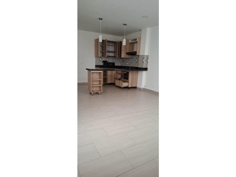 A0497. Vendo! Apartamento segundo nivel en buen sector de La Ceja — foto 2