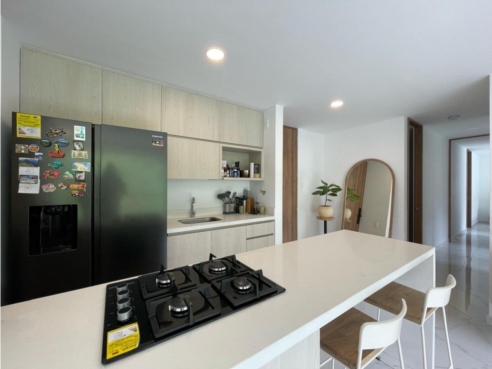 A0527. VENDO! Apartamento con excelentes acabados en unidad cerrada — foto 3