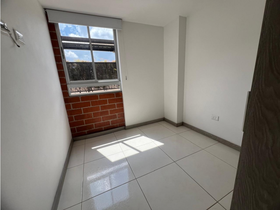 A0610.Apartamento primer nivel en unidad cerrada en La Ceja — foto 4