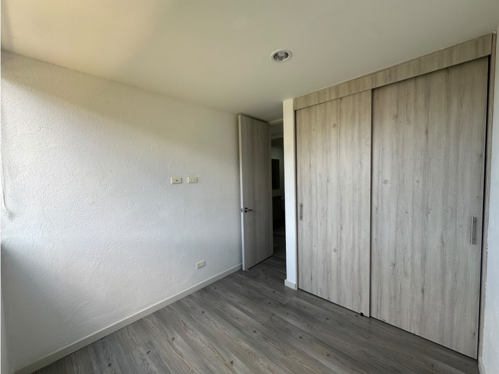 T0916. Apartamento 60mt2 con acabados modernos unidad cerrada La Ceja — foto 4