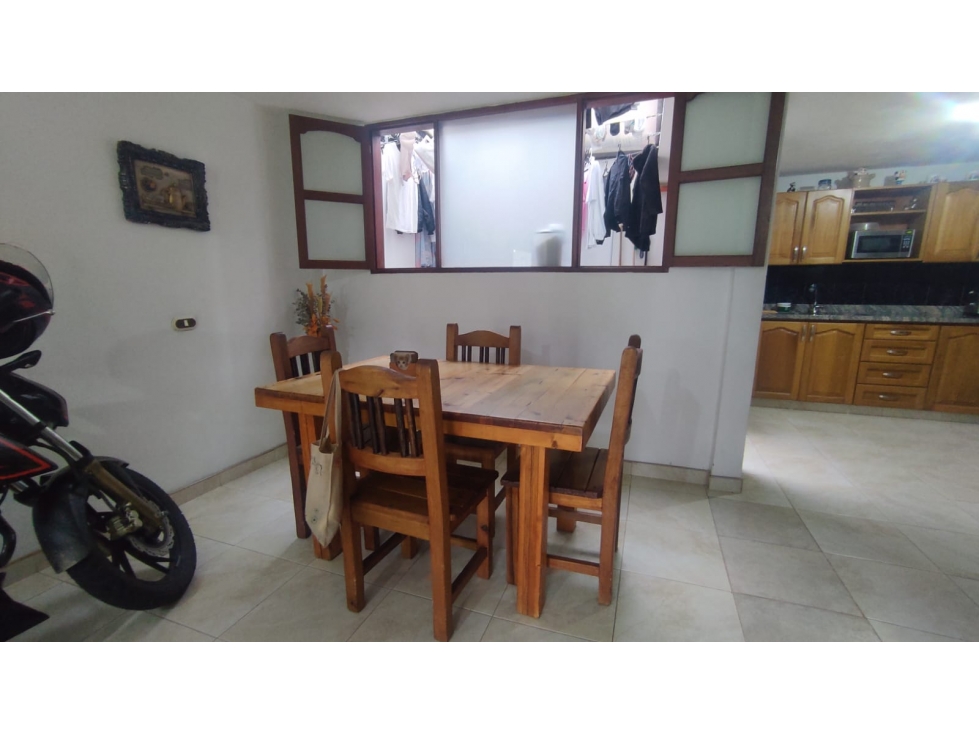 C0252. Vendo! Casa de 3 niveles, buenos espacios y buen sector La Ceja — foto 6