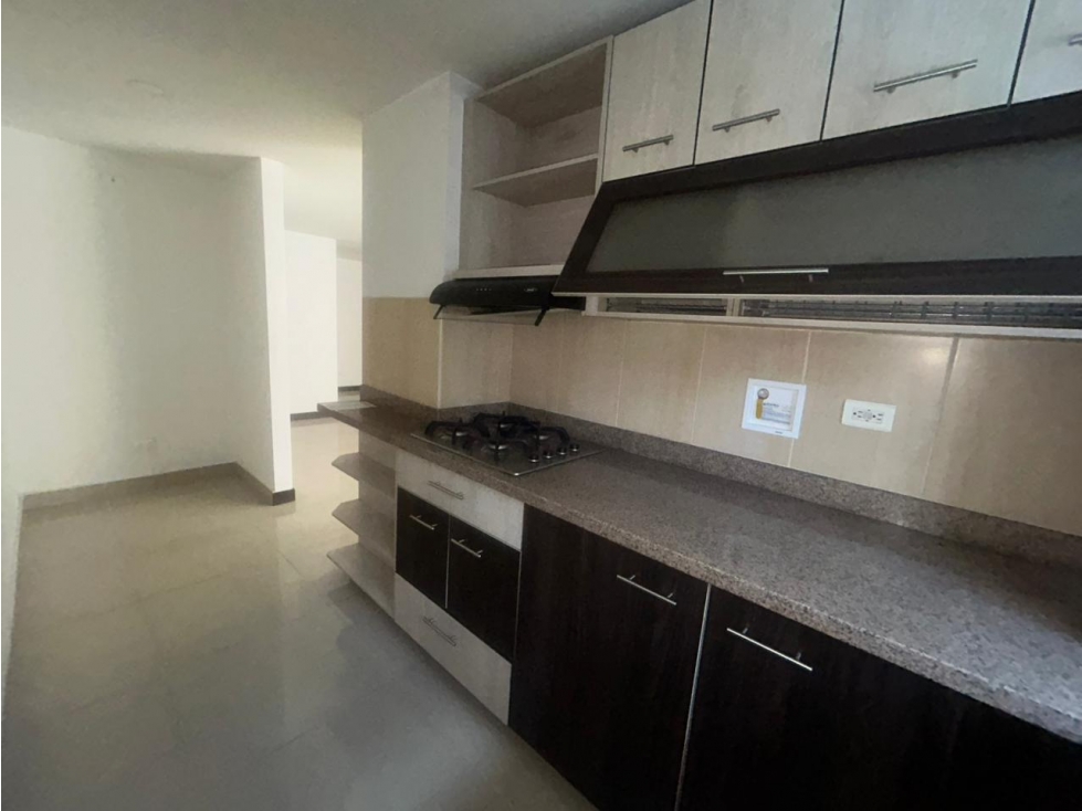 A0590 Apartamento Excelente Ubicación con ascensor en La Ceja Ant