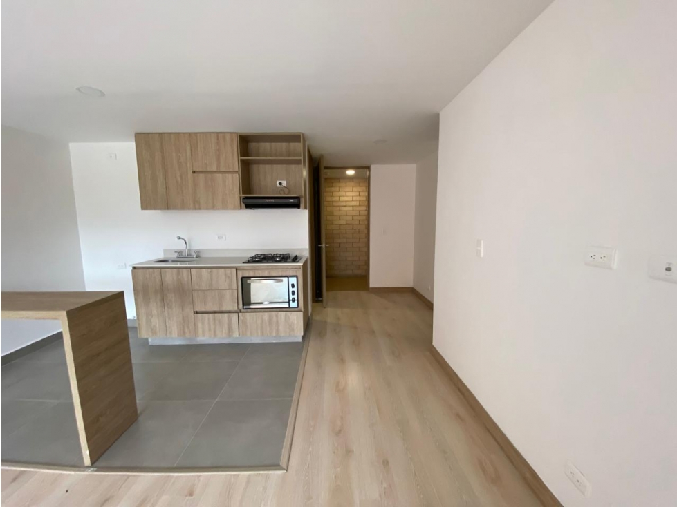 A0472. Vendo! Apartamento de 2 habitaciones y parqueadero en El Retiro — foto 3