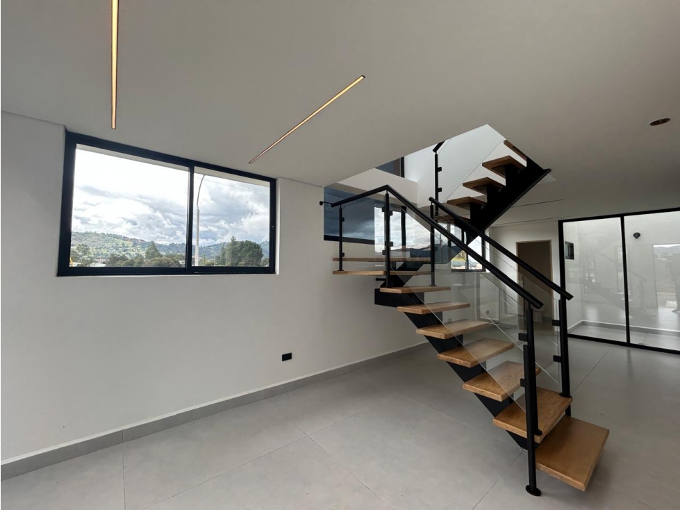 C0436. Vendo! Casa unifamiliar con acabados modernos en La Ceja — foto 4