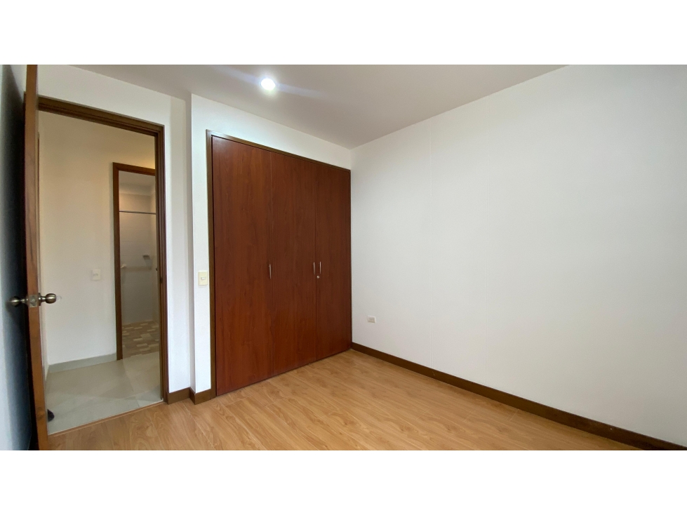 A0337. Vendo! Apartamento en unidad cerrada con terraza privada — foto 6