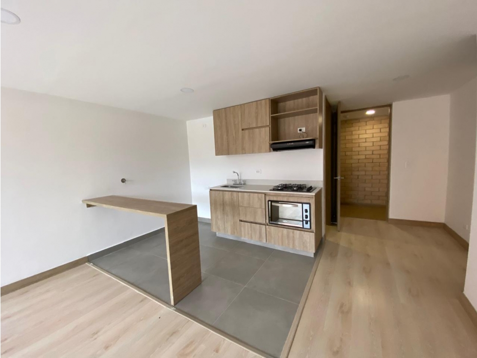 A0472. Vendo! Apartamento de 2 habitaciones y parqueadero en El Retiro — foto 2