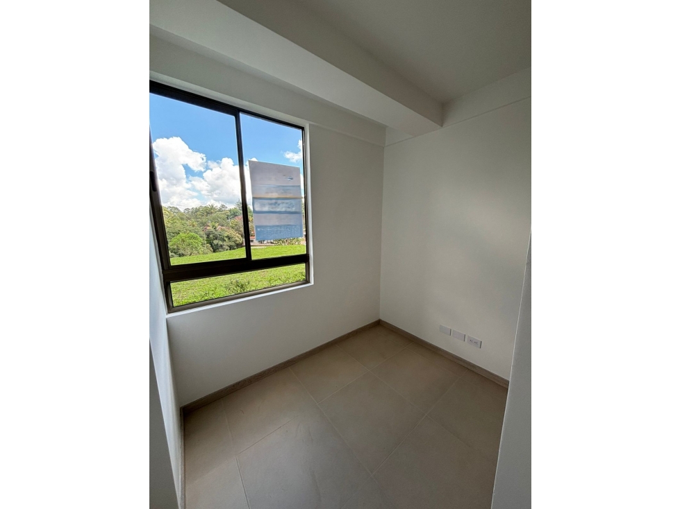 T0802 Alquilo! Apartamento en exclusiva unidad cerrada en Rionegro — foto 5