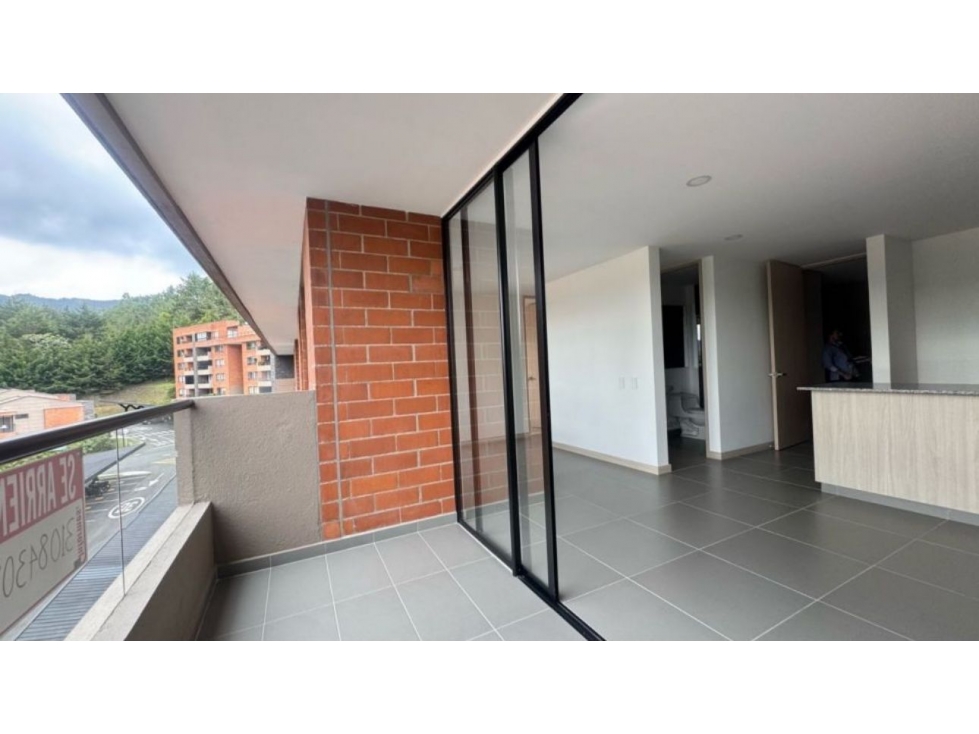 A0581.Vendo! Apartamento en unidad cerrada del municipio del Retiro — foto 3