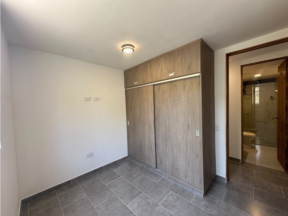 A0501. Vendo! Apartamento para estrenar en unidad abierta con ascensor — foto 5