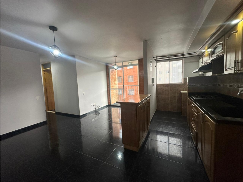A0522. VENDO! Apartamento tercer piso en buen sector en La Ceja — foto 3