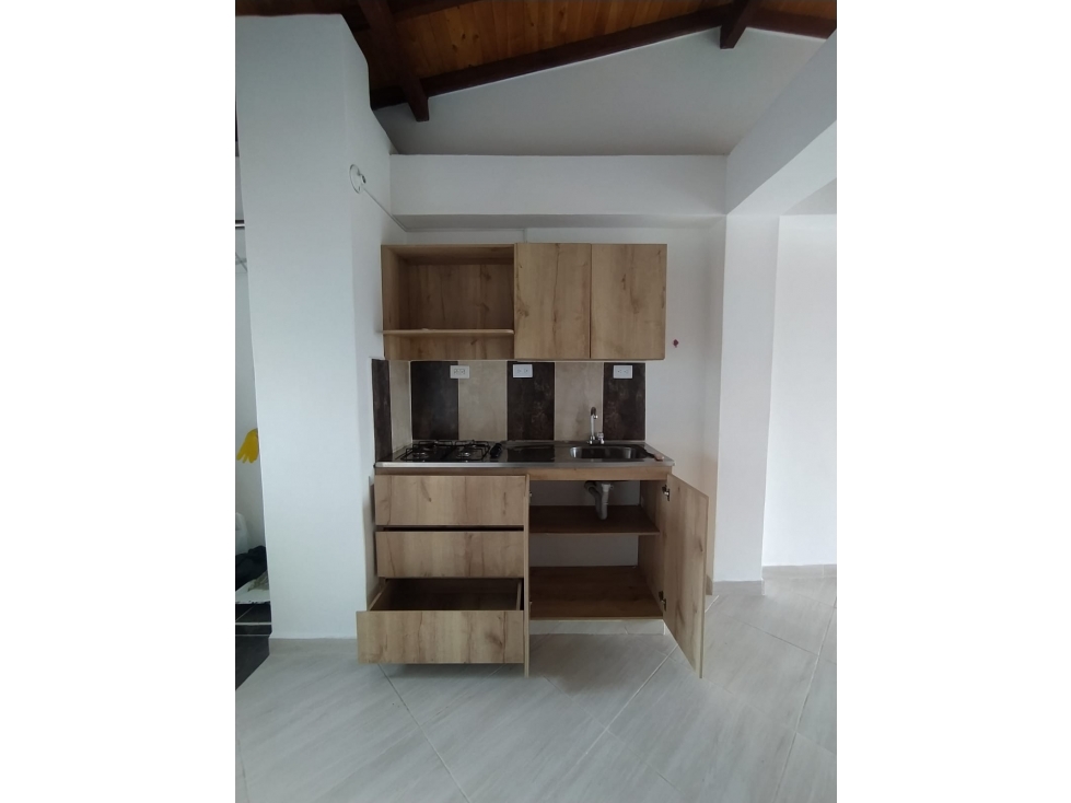 A0373 VENDO!! Apto con excelentes espacios y ubicación en La Ceja — foto 2