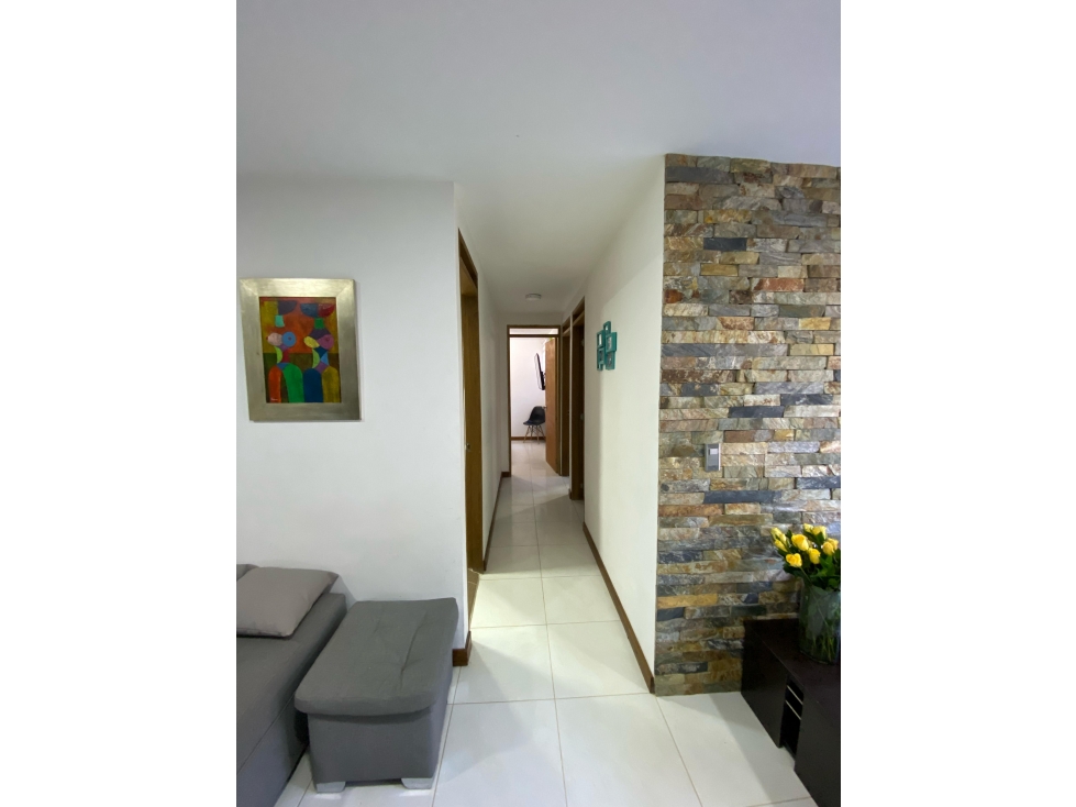 A0428. Vendo! Apartamento con hermosos acabados en excelente ubicación — foto 5