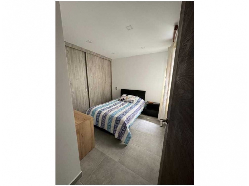 C0361. Vendo! Casa unifamiliar en exclusiva unidad cerrada — foto 3