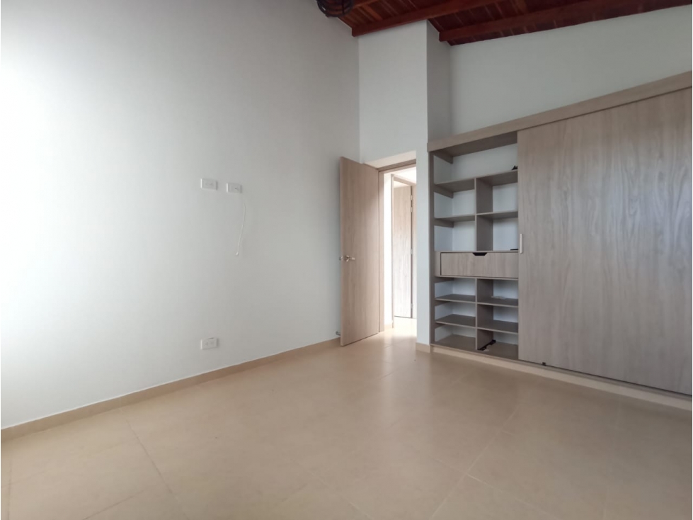 C0368. Vendo! Casa unifamiliar para estrenar en exclusiva unidad — foto 4
