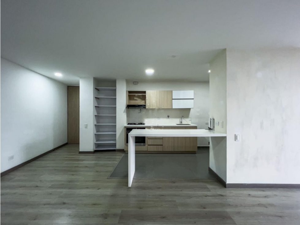 A0477 Vendo! Apartamento con excelentes espacios y buena ubicación