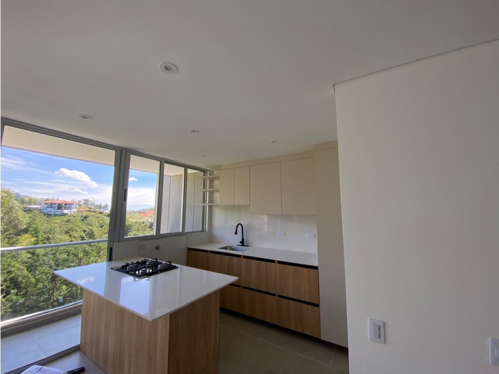 A0481. Vendo! Apartamento con excelente ubicación en unidad cerrada — foto 3