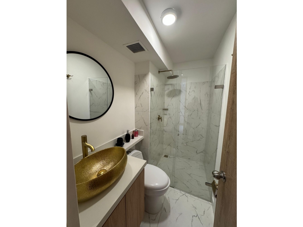 A0531. Vendo! Apartamento con acabados modernos en El Retiro — foto 5