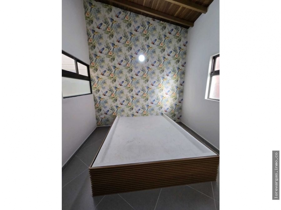 A0611. Apartaestudio dúplex con excelente ubicación en Guatapé — foto 4