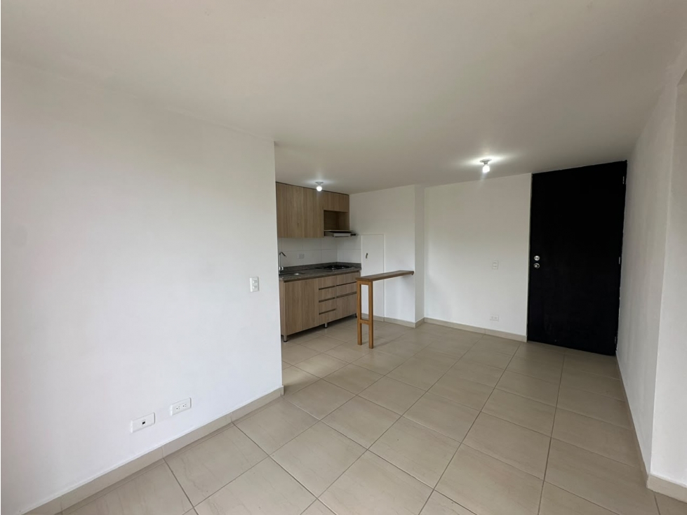 A0644. Apartamento de 48mt2 con excelente ubicación en Rionegro — foto 2