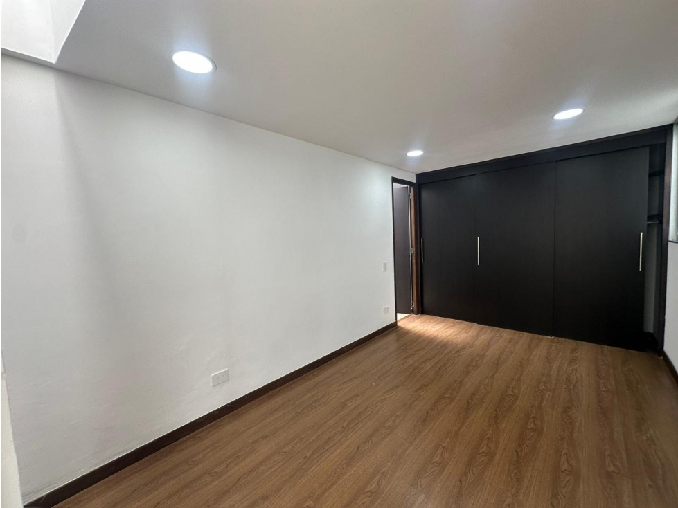 C0446.Vendo!Casa unifamiliar con acabados de lujo en La Ceja — foto 5