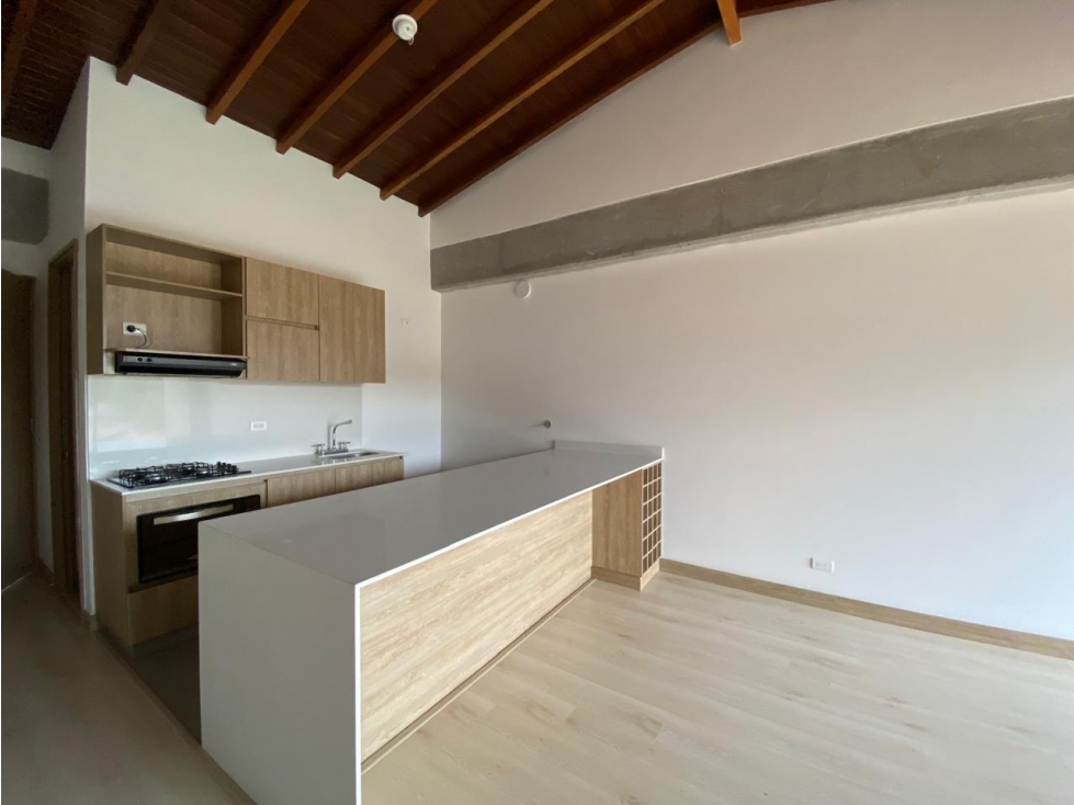 A0476. Vendo! Apartamento en exclusiva unidad cerrada en El Retiro — foto 2