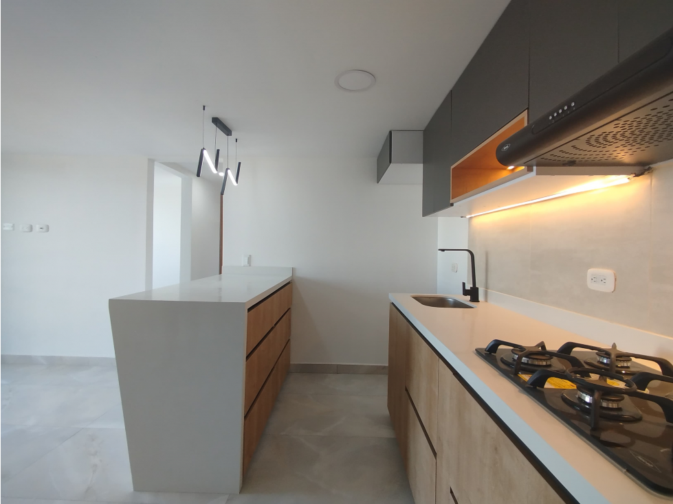 A0466. ¡VENDO! Apartamento nuevo en Rionegro con ascensor