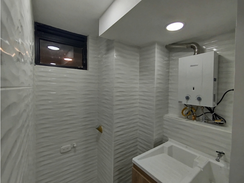 T0673 Alquilo! Apartamento para estrenar con acabados de lujo — foto 6