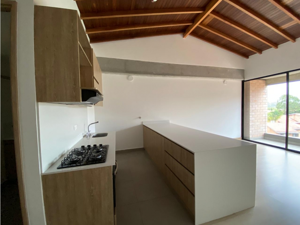 A0476. Vendo! Apartamento en exclusiva unidad cerrada en El Retiro — foto 3