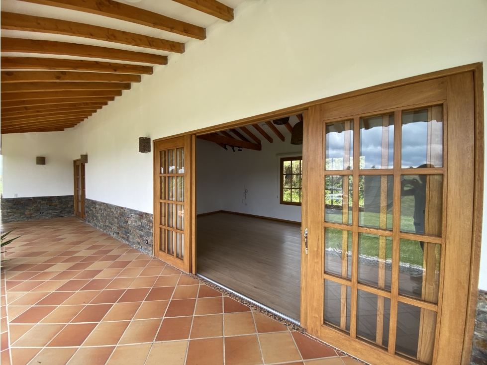 F0294. Finca con excelente ubicación y espacios en El Carmen — foto 5