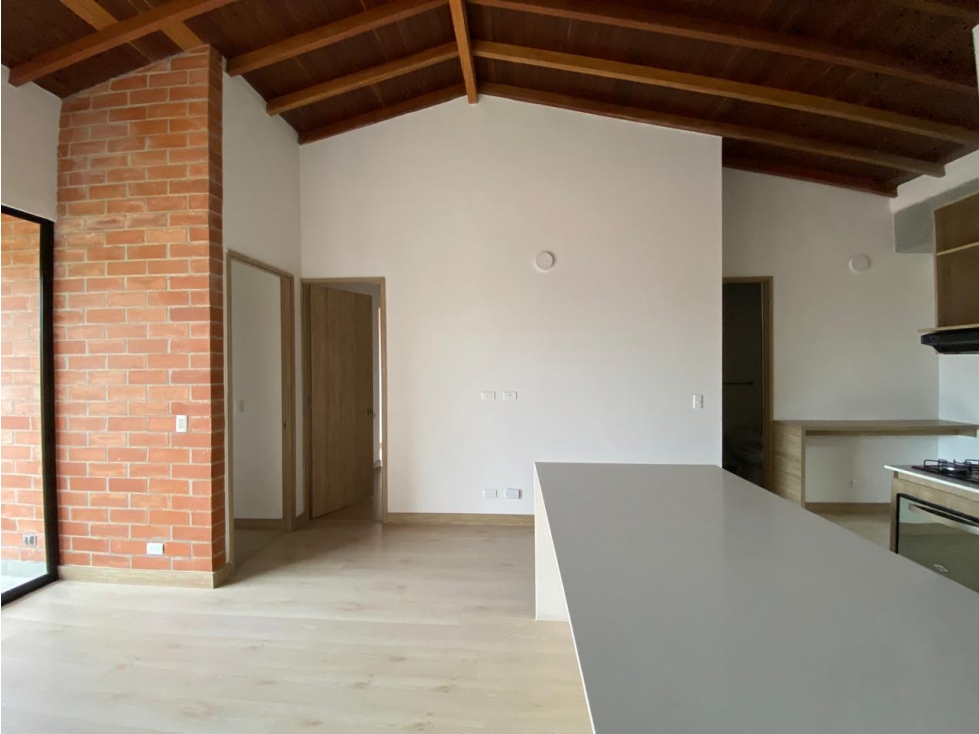A0476. Vendo! Apartamento en exclusiva unidad cerrada en El Retiro — foto 4