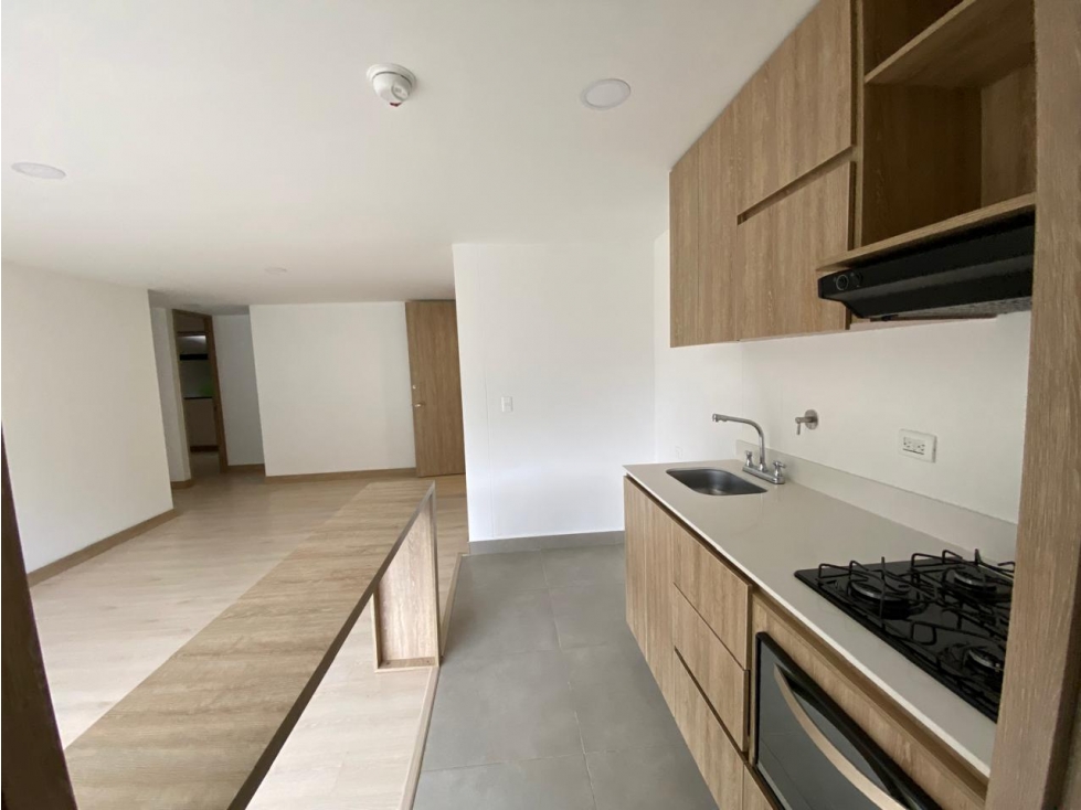 A0474.Vendo! Apartamento con 3 habitaciones y parqueadero en El Retiro — foto 3
