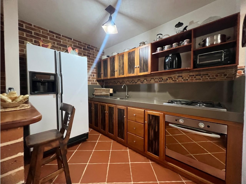 C0313. Venta! Casa esquinera unifamiliar en La Ceja