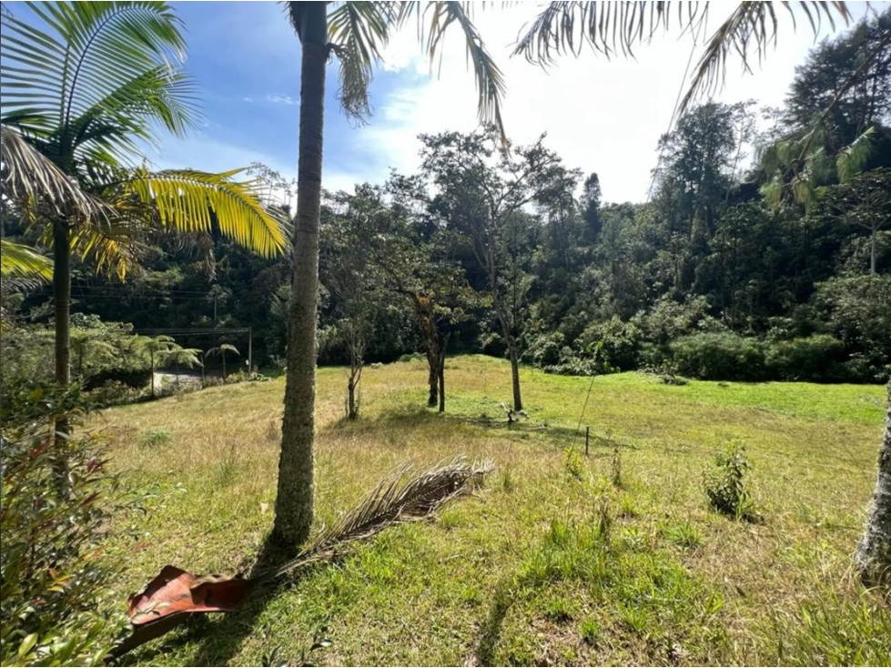 L0264. VENDO! Lote en El Retiro, sector Fizebad — foto 4