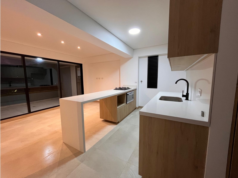 T0608 ALQUILO Apartamento con terraza para estrenar