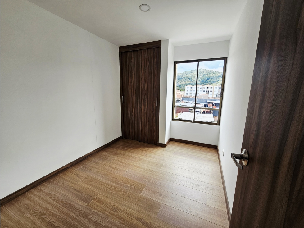 A0462. Vendo! Apartamento con parqueadero en unidad cerrada La Ceja — foto 6