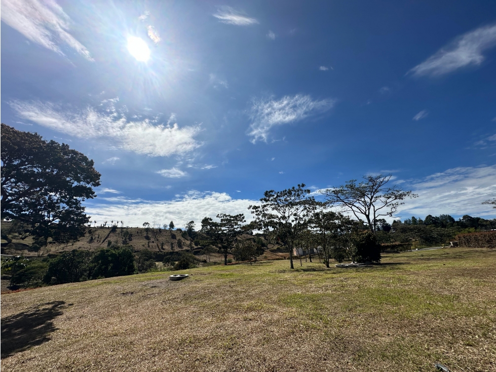 L0286. VENDO! Lote en exclusivo proyecto vía La Ceja San Antonio 