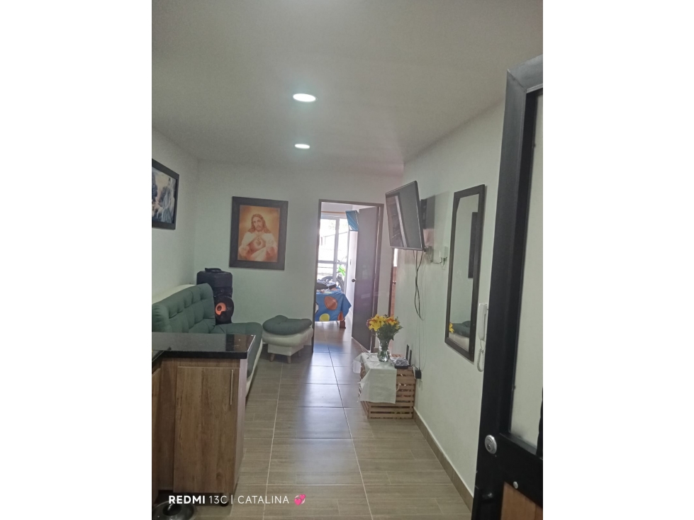 A0524. VENDO! Apartamento segundo nivel en excelente sector en La Ceja — foto 4