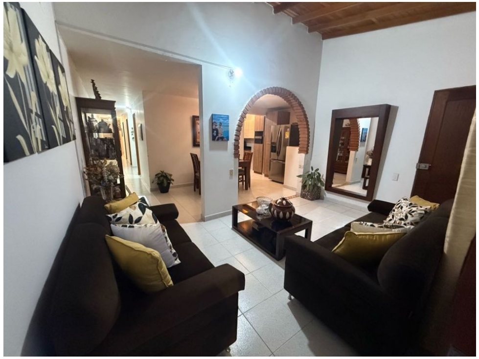 C0403. Vendo! Casa en segundo nivel con mansarda en La Ceja — foto 5