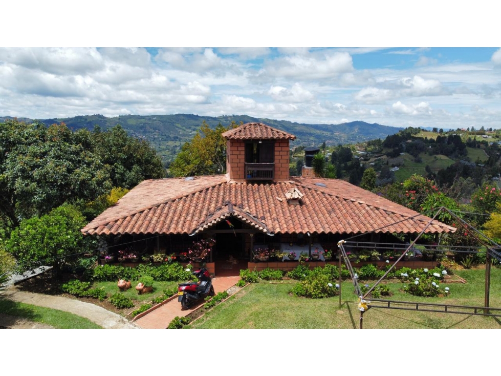 T0842 Finca con un áre de 1.700mt2 en sector de la utopista en Guarne - 3